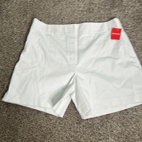 Spanx white pull on shorts size 1x new summer vacation - Picture 2 of 6